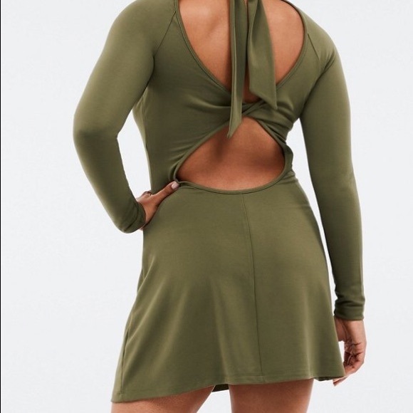 Fabletics Racquel Back Twist Dress L & XL - NEW! - Picture 4 of 4